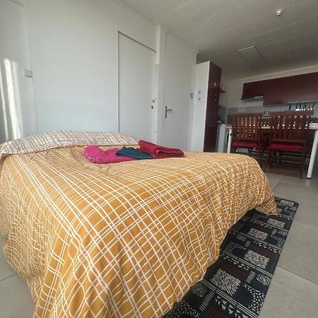 Appartement T2 Colombier Pour 5 Personnes Vue Mer Sainte Clotilde Exterior photo