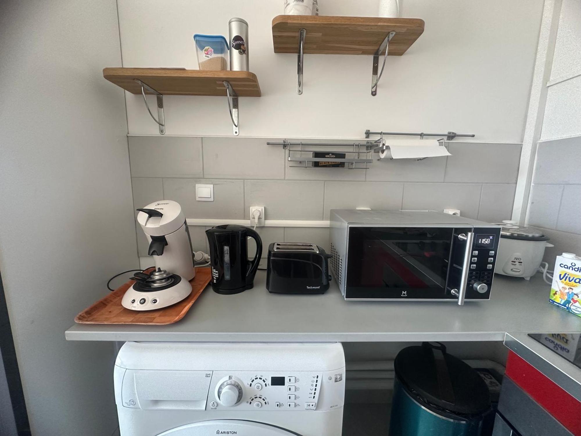Appartement T2 Colombier Pour 5 Personnes Vue Mer Sainte Clotilde Exterior photo